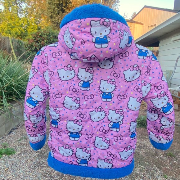 Hello Kitty Sanrio Girls 6 Reversible Puffer Jacket Pink Blue Cute Coat Size 6 - Picture 7 of 12